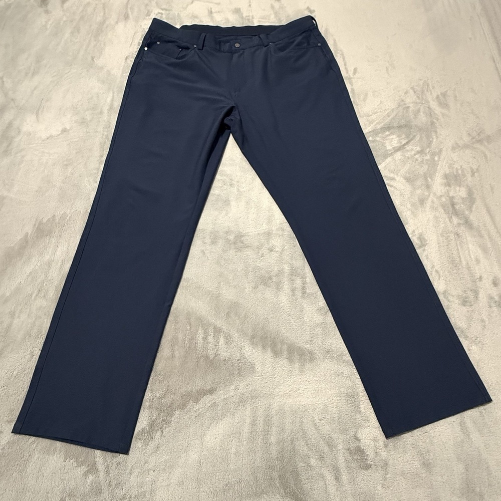 Greg Norman Men's NavyBlue Golf Pants 40x32 Stretch Waistband Performance Slacks